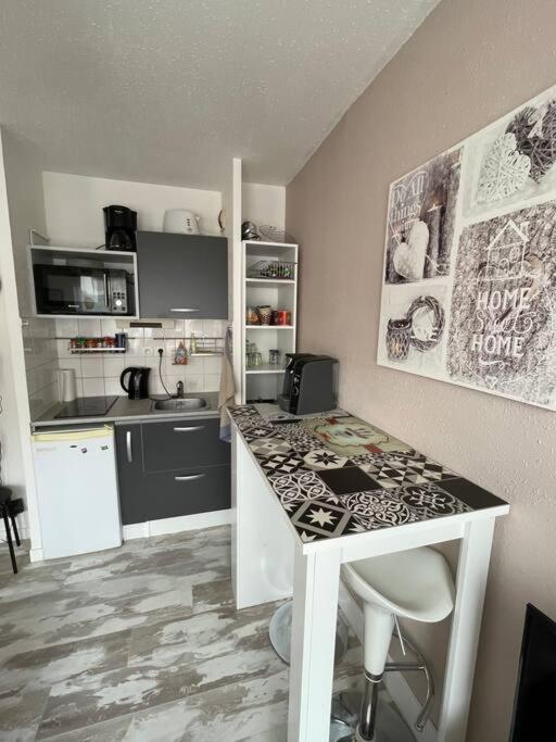 Brest Saint-Marc : Appart T1 Bis Bien Situe Wifi Exterior foto