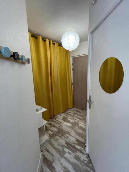 Brest Saint-Marc : Appart T1 Bis Bien Situe Wifi Exterior foto